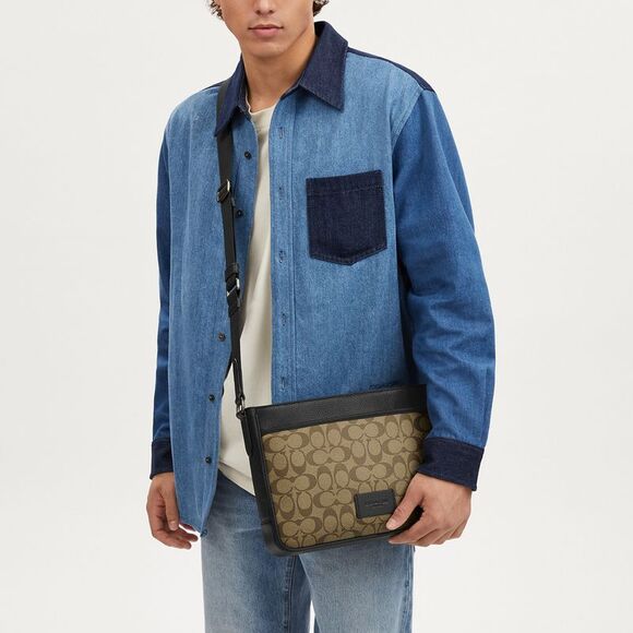 NWT Coach Outlet District Crossbody Bag In Signature Canvas - Picture 4 of 5